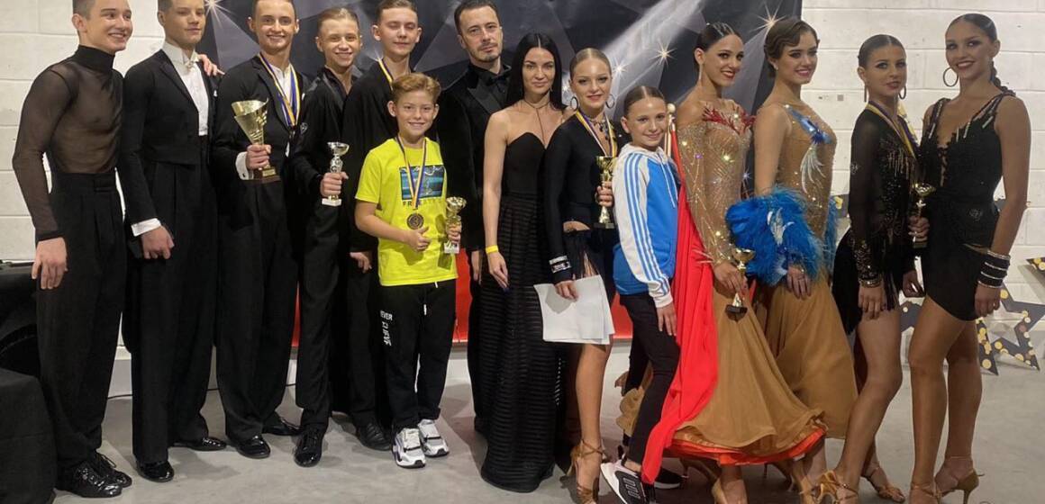 Вінницькі танцюристи із ансамблю «Грація» підкорили паркет «Volyn Dance Festival» 2022