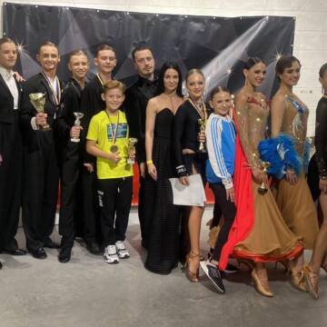Вінницькі танцюристи із ансамблю «Грація» підкорили паркет «Volyn Dance Festival» 2022