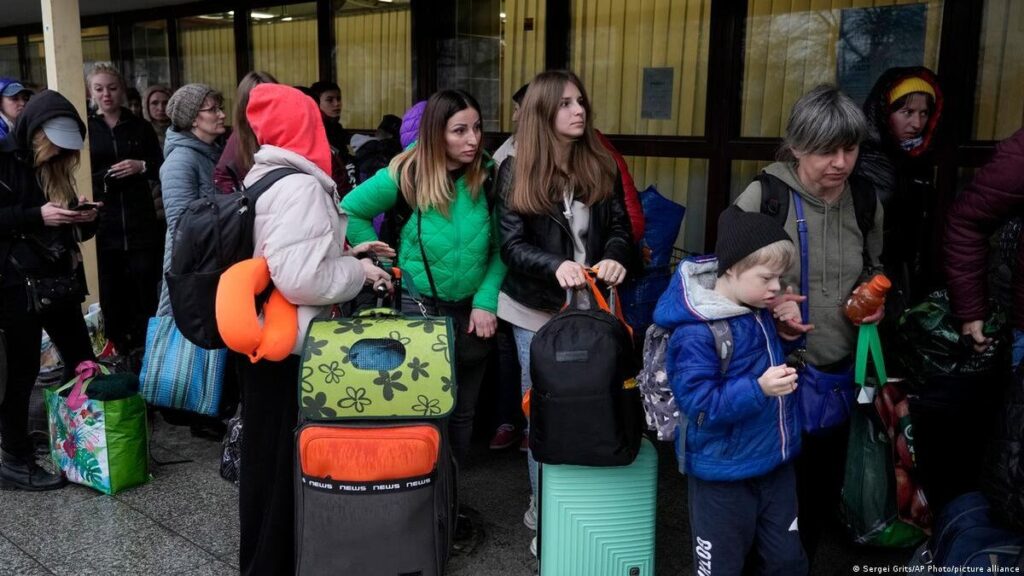В Україні вибірково будуть перевіряти фактичне місце проживання переселенців