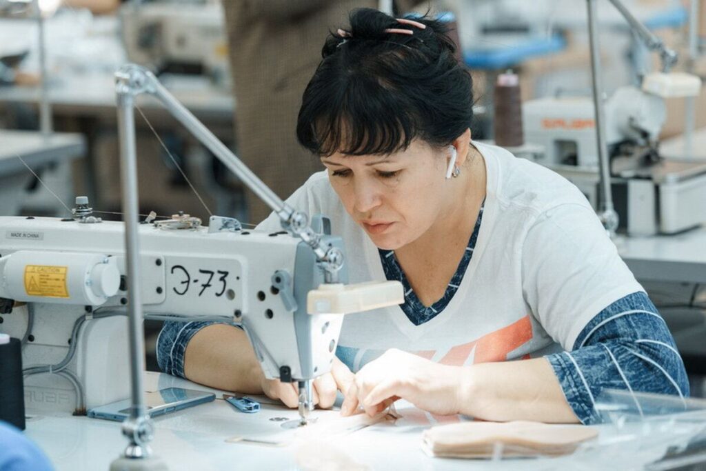 Відомий в Україні бренд білизни запустив швейний цех у Вінниці