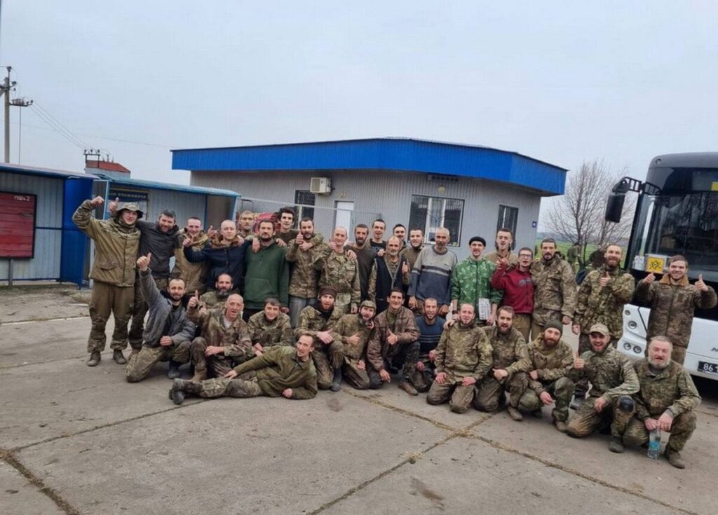 Україна повернула додому ще 45 воїнів ЗСУ