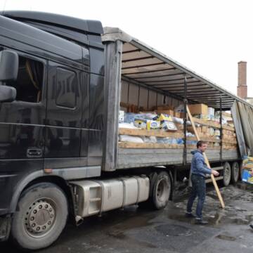 На Херсонщину Міжрегіональний координаційний штаб доправив гуманітарний вантаж – 20 тонн продовольства