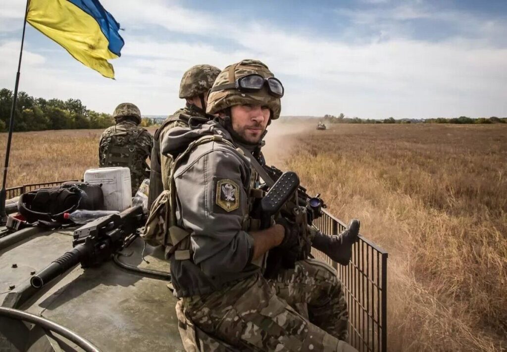 Відступ з Херсона послабив можливості росії проводити масштабні операції