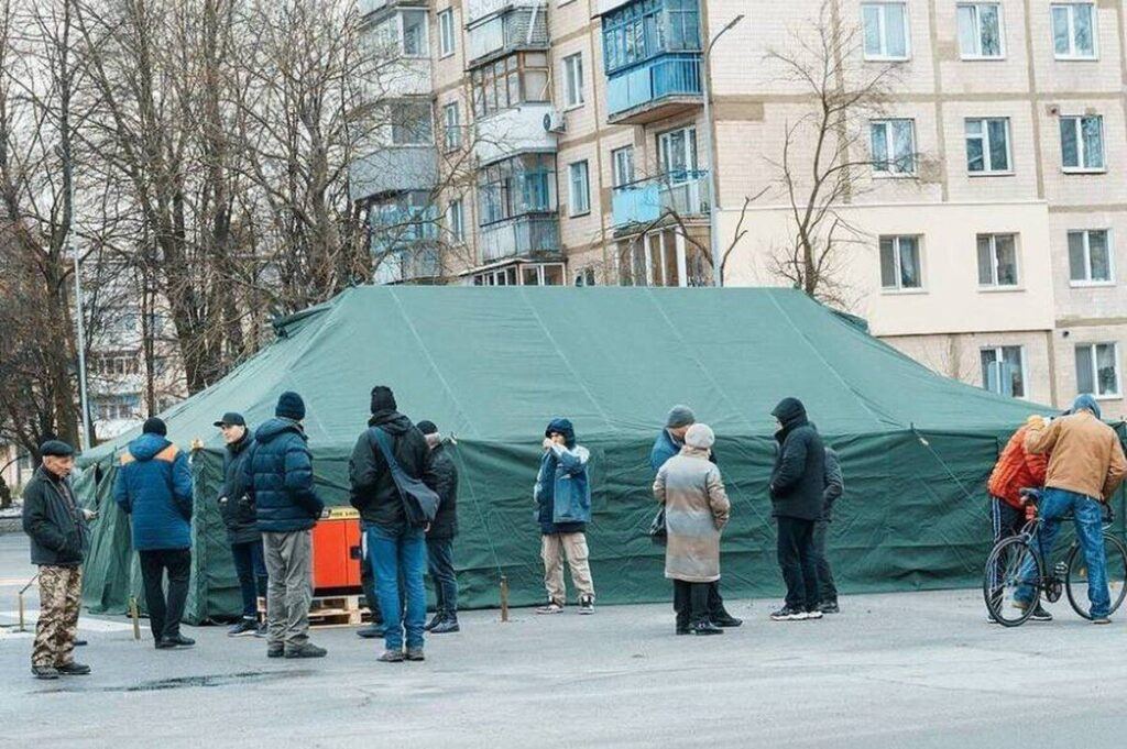 «Пункти незламності», які функціонують на базі підліткових клубів Вінниці, збільшили запаси необхідних речей та обладнан