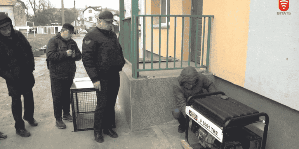 Як правильно користуватись генератором? У Вінниці навчають вчителів шкіл, де є «пункти незламності»