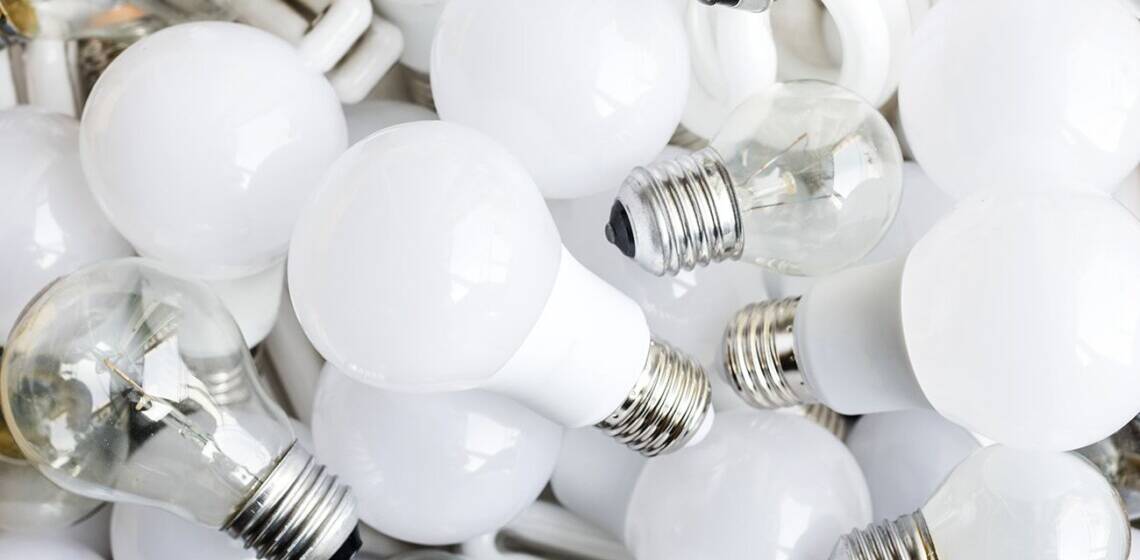 Жителі Вінниці можуть подати заяву про обмін лампочок в застосунку «Дія»