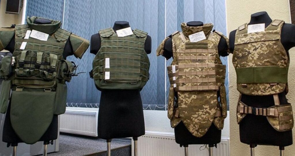 Спрощено порядок ввезення на митну територію України дронів, касок і бронежилетів