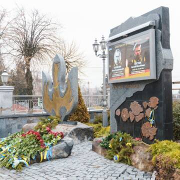 У Вінниці вшанували подвиг Героїв у День Соборності України