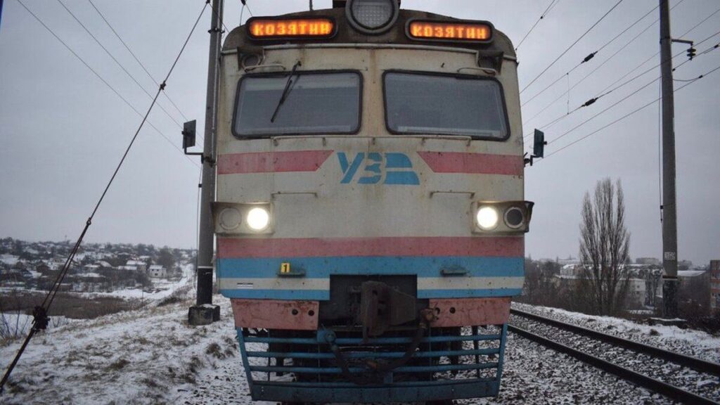 У Вінниці під колесами потяга загинула жінка