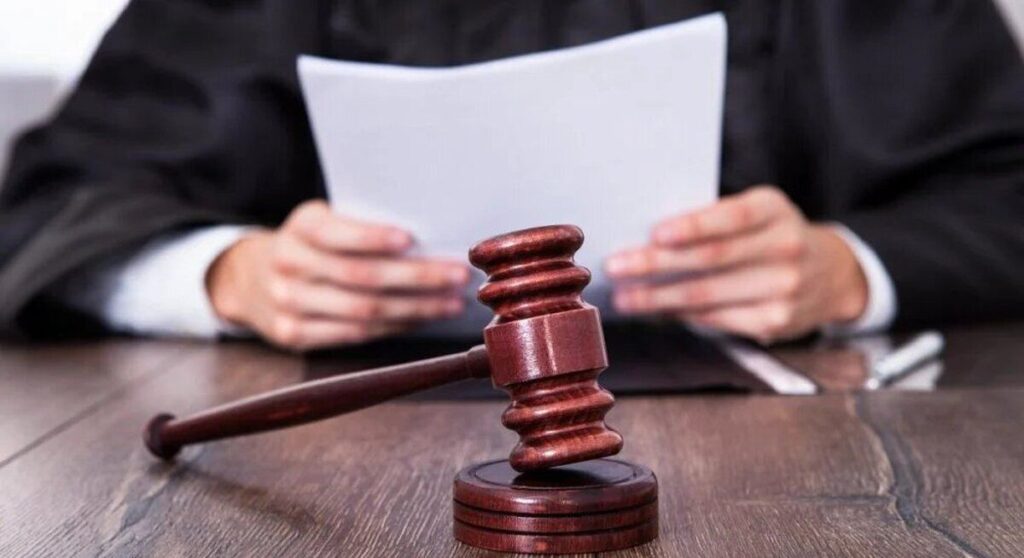 Вінницький суд скасував штрафи НКРЕКП для обленерго
