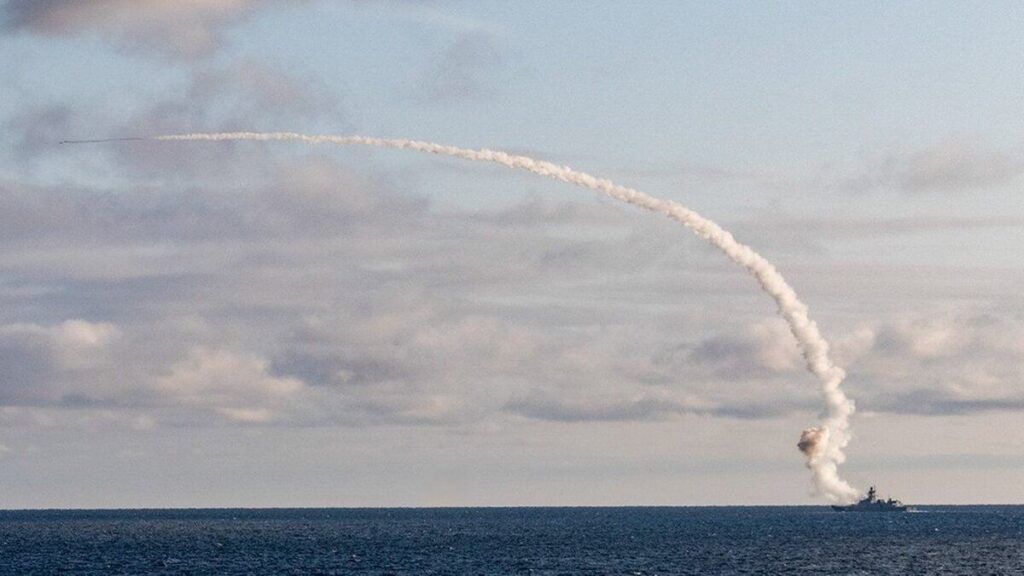 Дві російські ракети перетнули повітряні кордони Молдови та Румунії
