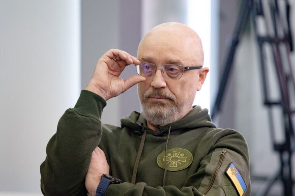 Україні потрібні ППО і снаряди — Резніков