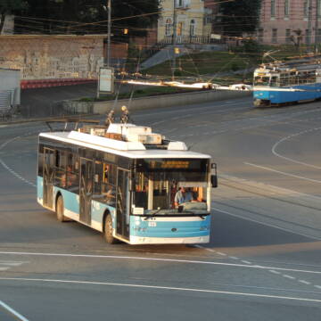 У Вінниці на маршрут вийде більше громадського транспорту
