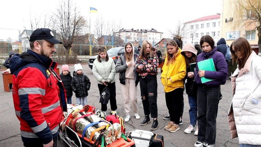 Надзвичайники провели тренінг для вінницьких закладів освіти
