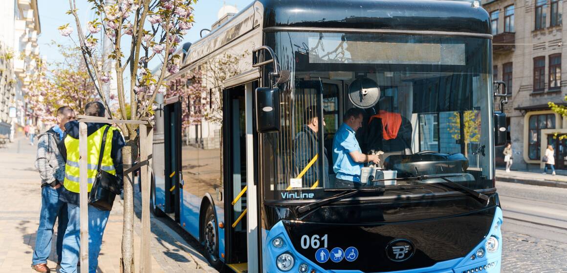 У Вінниці на маршрути 14 А та 14 Б випустили нові тролейбуси «VinLine»