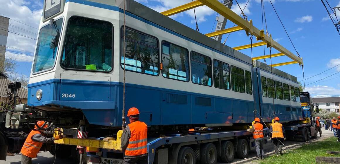Вінниця отримала ще три трамваї «Tram2000»