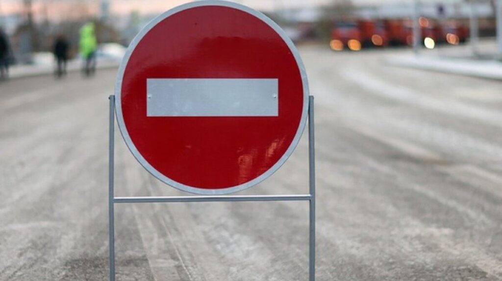 У Вінниці на вулиці Батозькій тимчасово перекрили рух