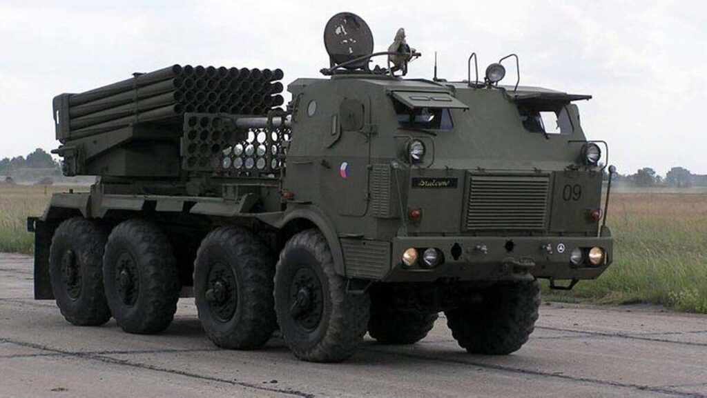 Залужний показав відео бойової роботи РСЗВ RM-70 Vampire