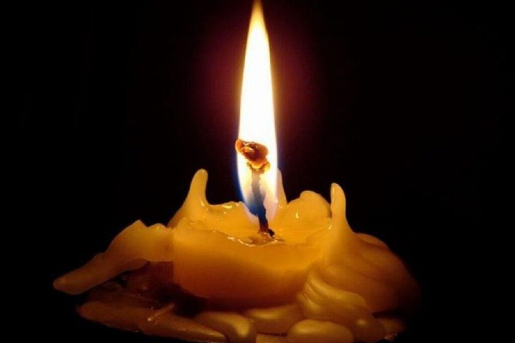 Сьогодні вінничани проводжають останньою життєвою дорогою захисників Василя Воронюка та Володимира Гаврилюка