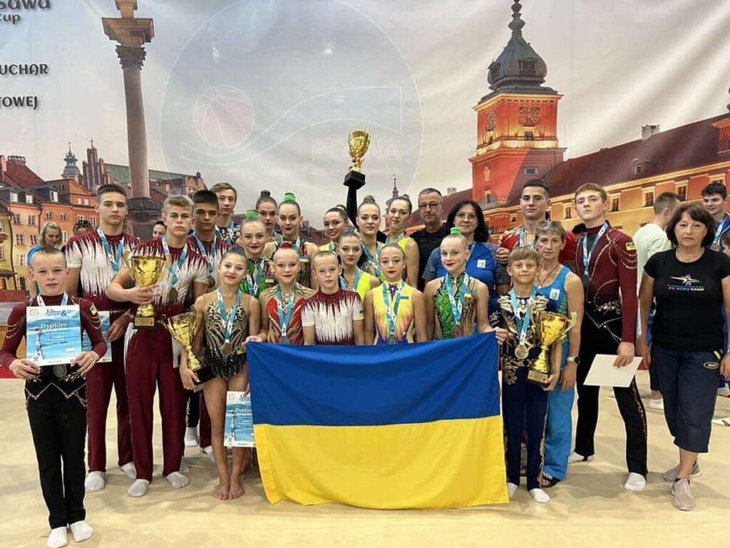 Вінничани здобули 8 призових місць на Міжнародному турнірі зі спортивної акробатики