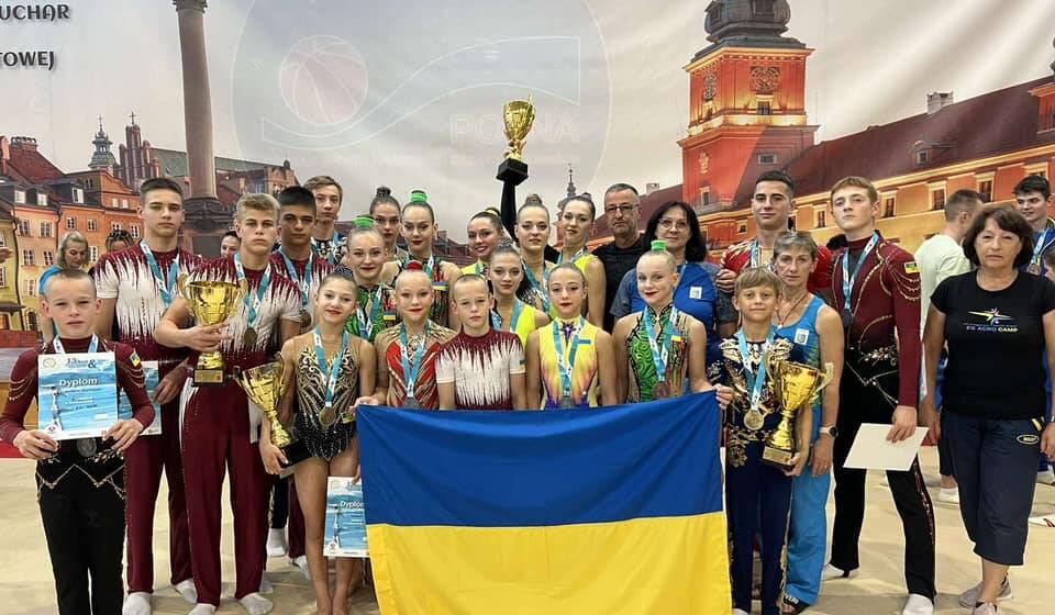 Вінничани здобули 8 призових місць на Міжнародному турнірі зі спортивної акробатики