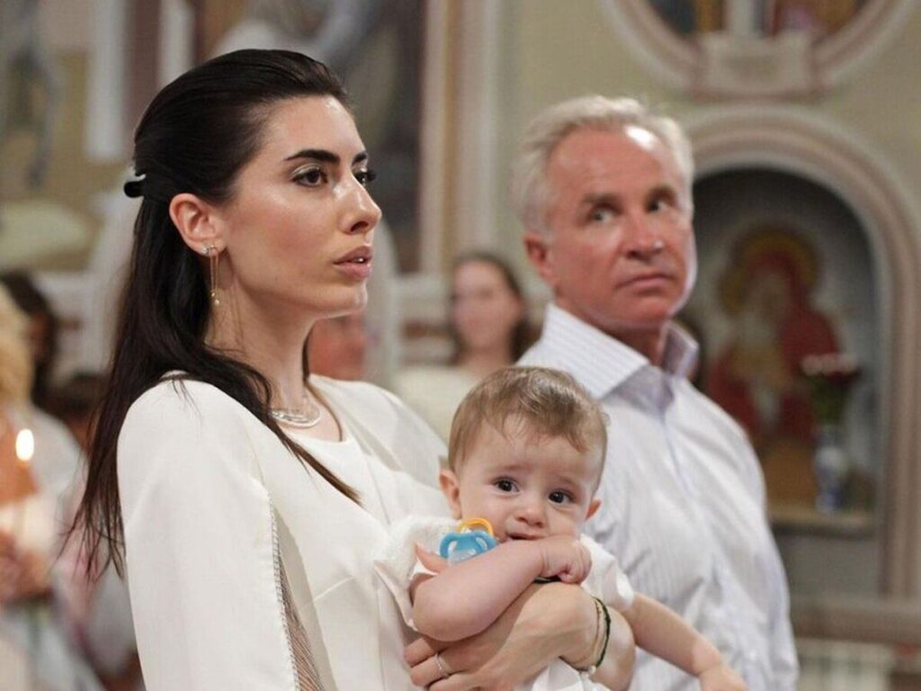 Мільярдер Юрій Костюк, власник Нашої Ряби став кумом вінницькій народній депутатці Ларисі Білозір