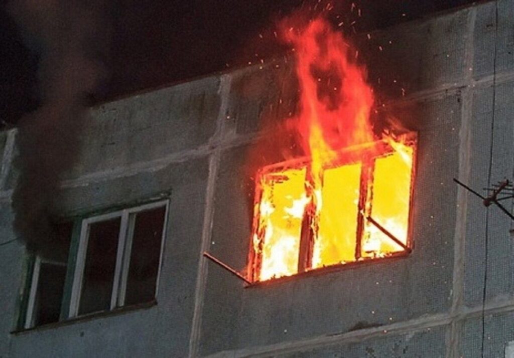 У Вінниці через вибух бойлера згорілa квaртирa