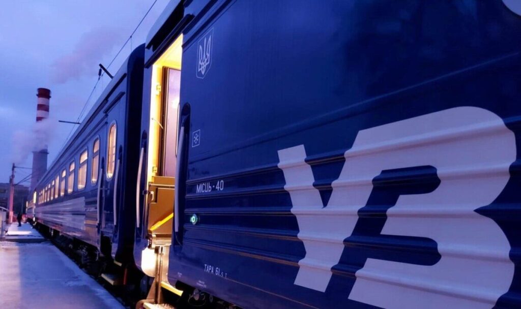 Укрзалізниця в листопаді перевезла рекордну кількість вантажів із початку вторгнення