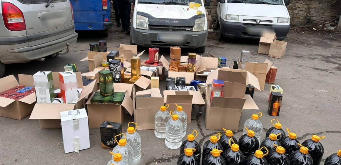 На Вінниччині вилучили з незаконного обігу понад 5 тон алкоголю