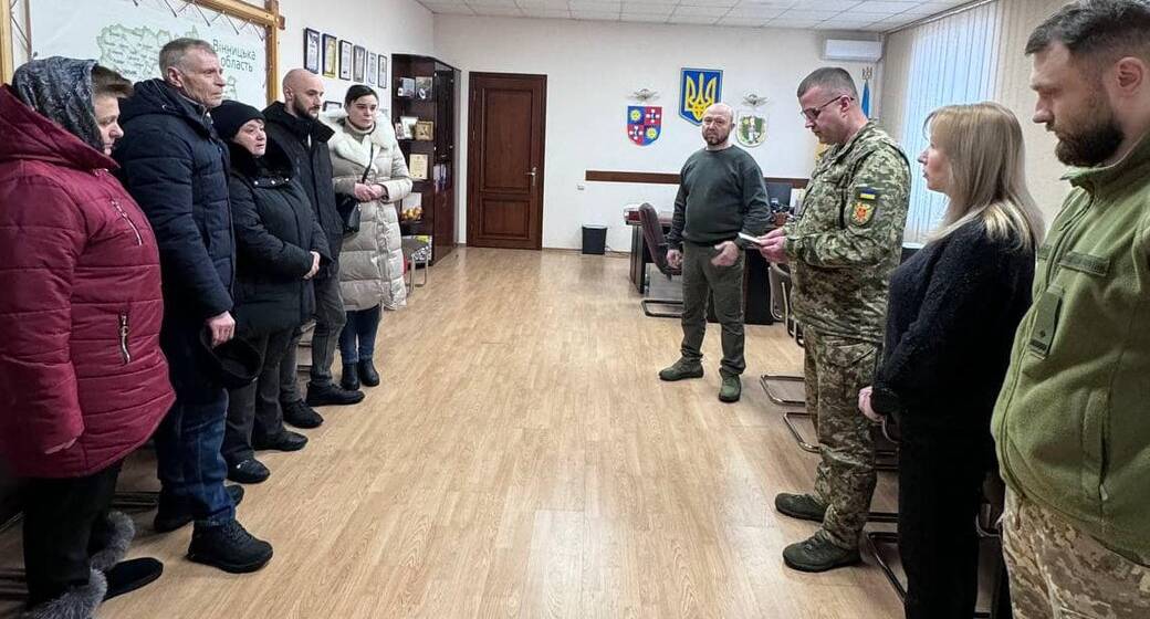 На Вінниччині родинам загиблих оборонців вручили нагороди