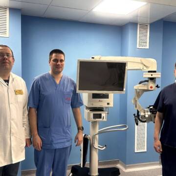 Сучасний хірургічний мікроскоп введено в експлуатацію у Вінницькій міській клінічній лікарні швидкої допомоги