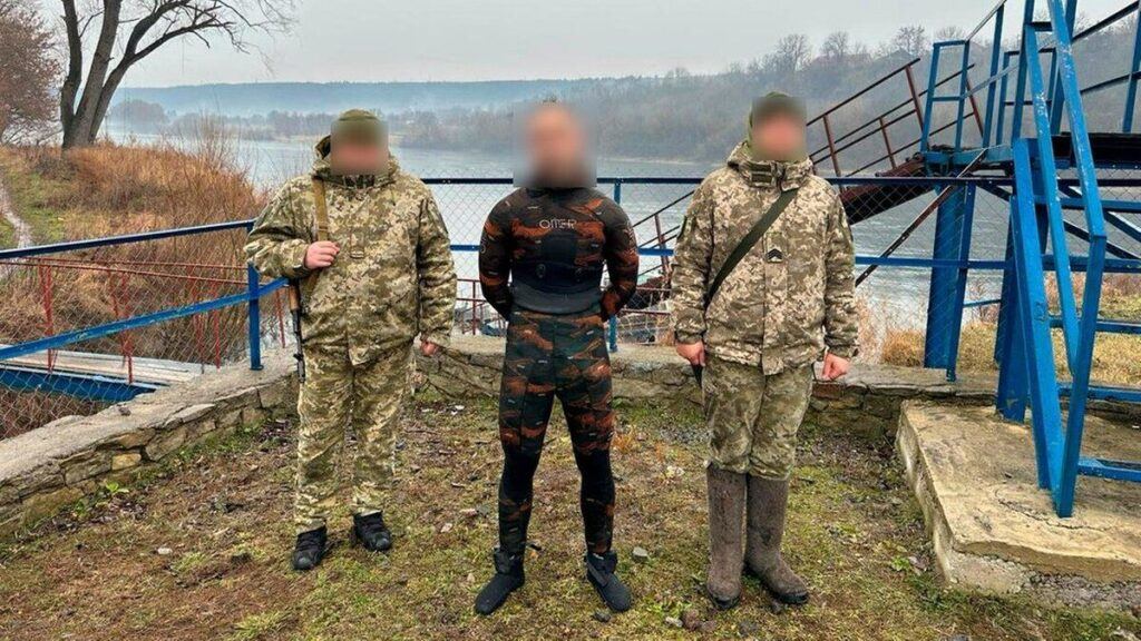 На Вінниччині прикордонники затримали трьох чоловіків