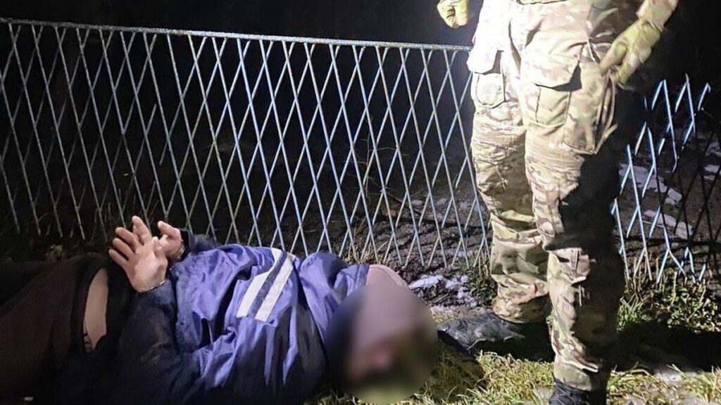 На Вінниччині затримано чоловіка за підозрою у торгівлі наркотиками