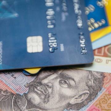 На Вінниччині чоловік викрав з банківської карти понад 10 000 тисяч гривень