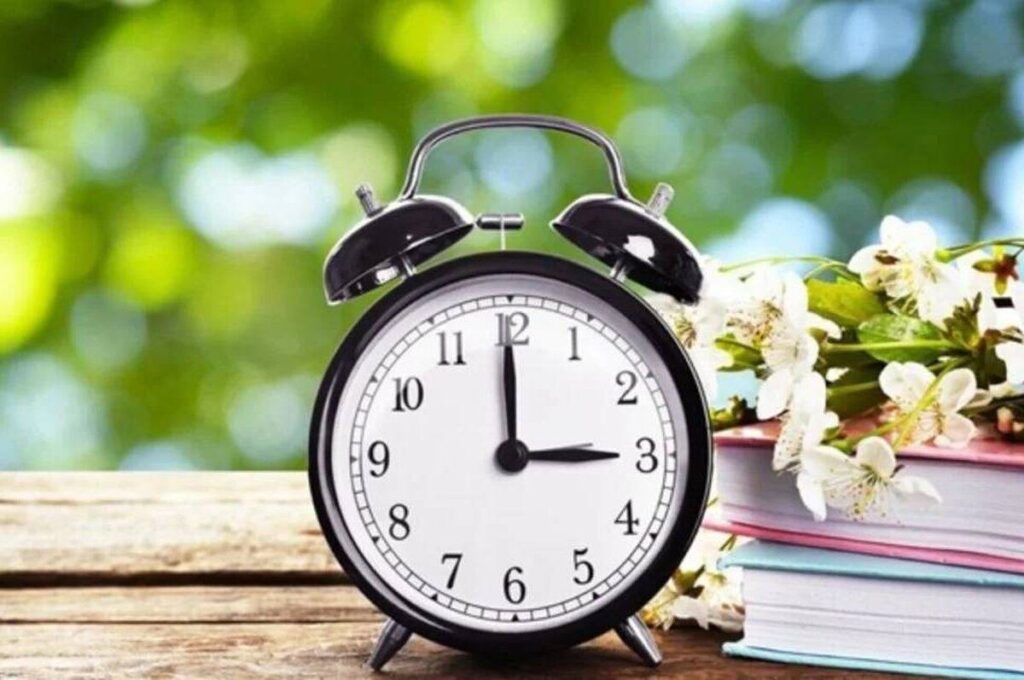 Вінничани, не забуваймо! Уночі 31 березня Україна перейде на літній час