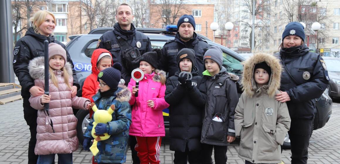 Поліцейські громади: понад 1 700 зустрічей з дітьми та пенсіонерами з початку року