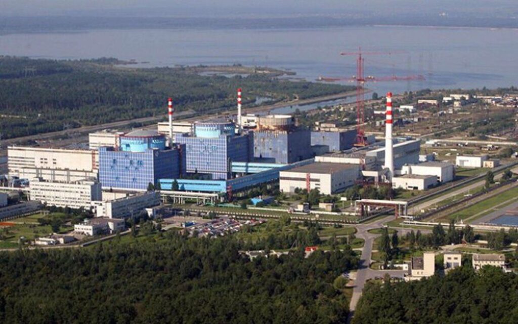 Один з блоків Хмельницької АЕС відключено