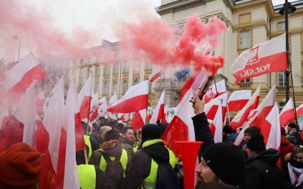 У Варшаві фермери розпочали масштабну акцію протесту