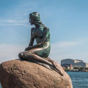 У Данії зараз більше статуй міфічних звірів і коней, ніж скульптур жінок. В уряді хочуть виправити ситуацію