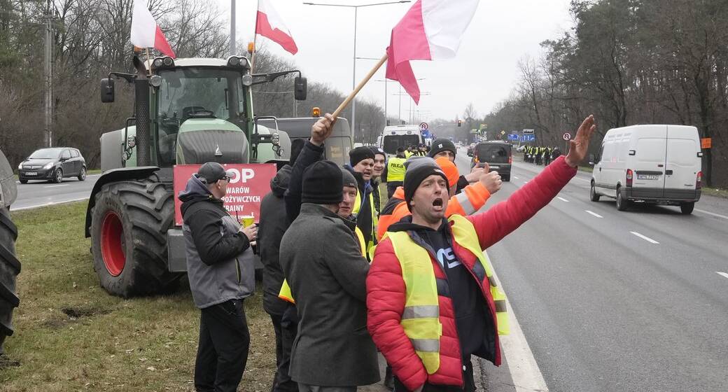 Польські фермери розблоковують кордон з рф