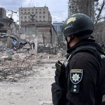 У Києві пролунали вибухи одразу після тривоги: є постраждалі