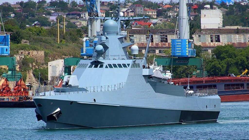 В окупованому Криму вражено російський корабель Сергій Котов