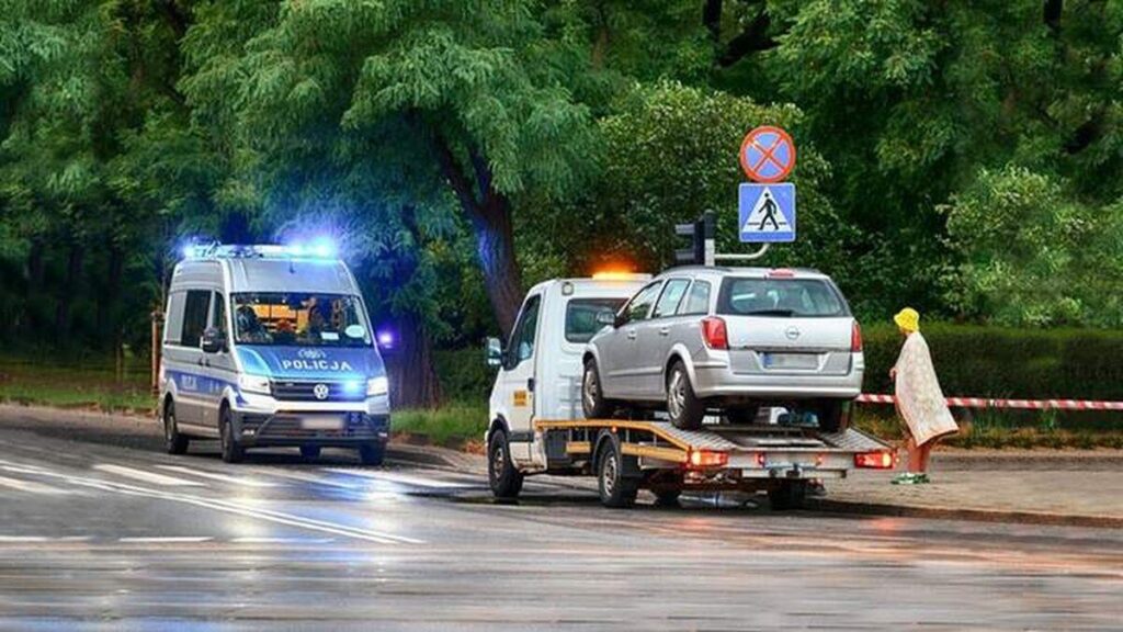 У Польщі почнуть конфісковувати автомобілі у п’яних водіїв — їх можна буде купити за півціни