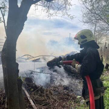 На Вінниччині ДСНСники ліквідували 13 пожеж: подробиці