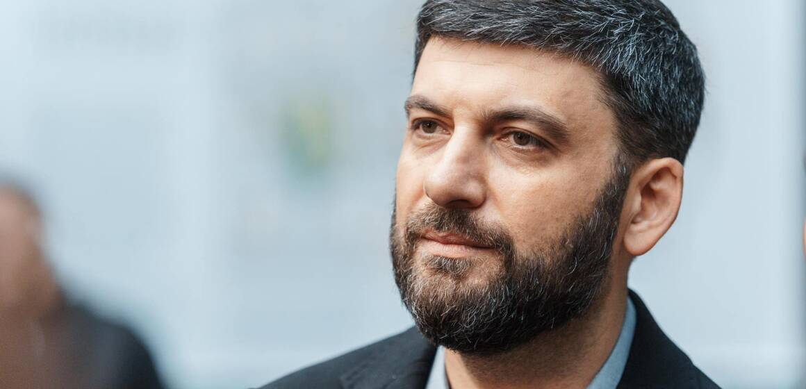Слідчий комітет рф звинуватив Гройсмана в захисті територіальної цілісності України