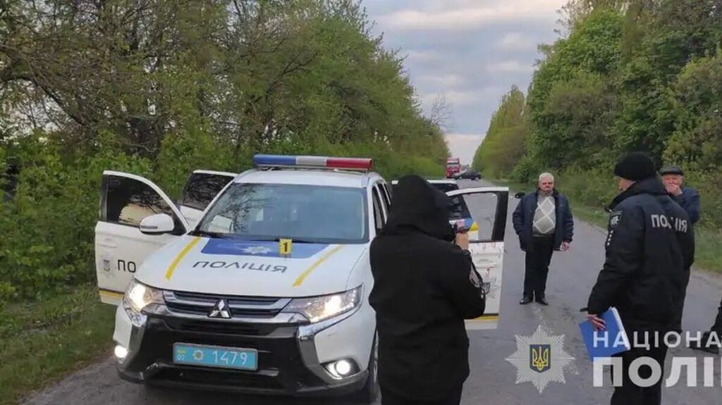 Вбивство патрульного на Вінниччині: у машині поліцейських була ще одна людина