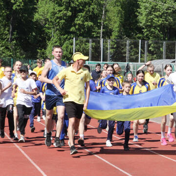 У Вінниці відбувся забіг до відзначення 10-річчя започаткування Цивільно-військового співробітництва у ЗСУ