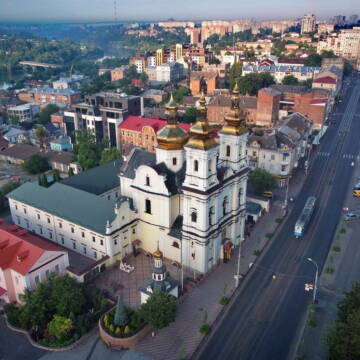 На Вінниччині заборонено проведення публічних релігійних заходів за межами культових споруд