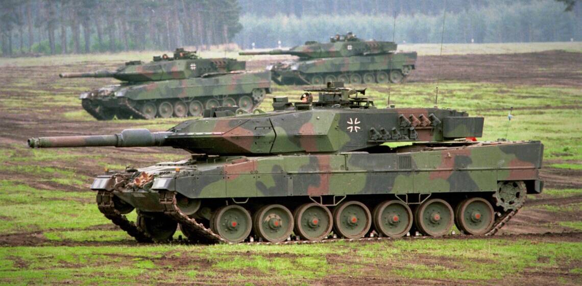 Німеччина спільно з Данією передали Україні 10 танків Leopard та  HIMARS