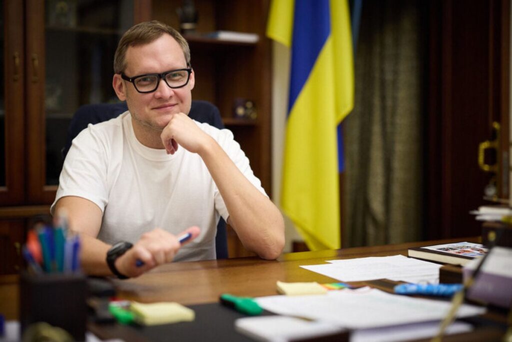 Ексзаступнику керівника ОПУ Смирнову повідомили про підозру